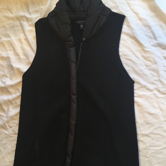 EUC Eileen Fisher Parka Trim Merino Vest S - Picture 3 of 11